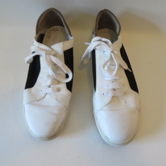 VINCE WHITE LEATHER BLACK MESH LACE UP SNEAKERS 9 - Picture 3 of 8